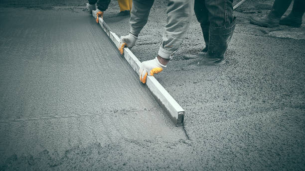 Best Concrete Sidewalk Installation in Mart, TX